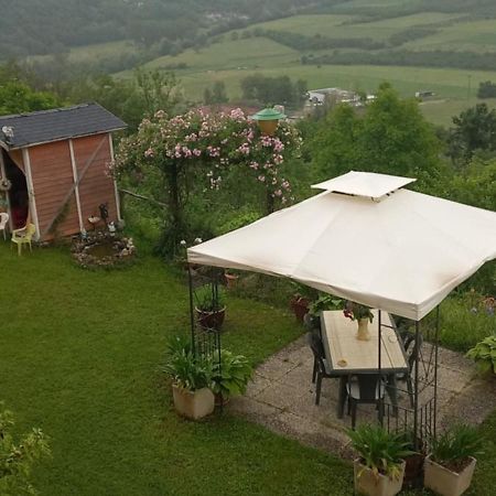 Ca D' Fefi Panzió Gorzegno Kültér fotó