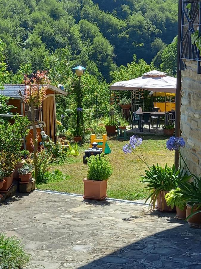 Ca D' Fefi Panzió Gorzegno Kültér fotó