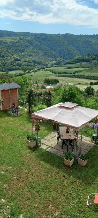 Ca D' Fefi Panzió Gorzegno Kültér fotó