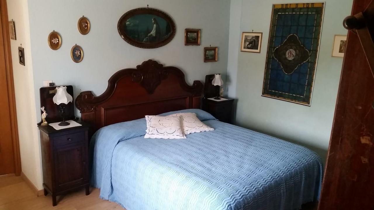 Ca D' Fefi Panzió Gorzegno Kültér fotó